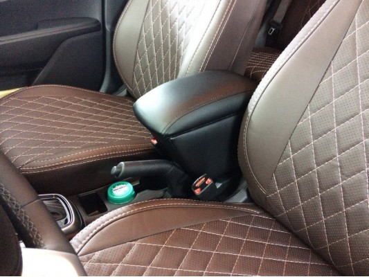 Авточехлы на Kia Rio 4 X-Line Авточехлы на Kia Rio 4 X-Line