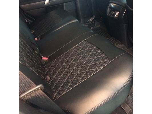 Авточехлы на Toyota Land Cruiser Prado 150