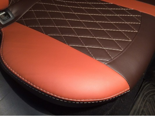 Авточехлы на Volkswagen Golf 6 Авточехлы на Volkswagen Golf 6